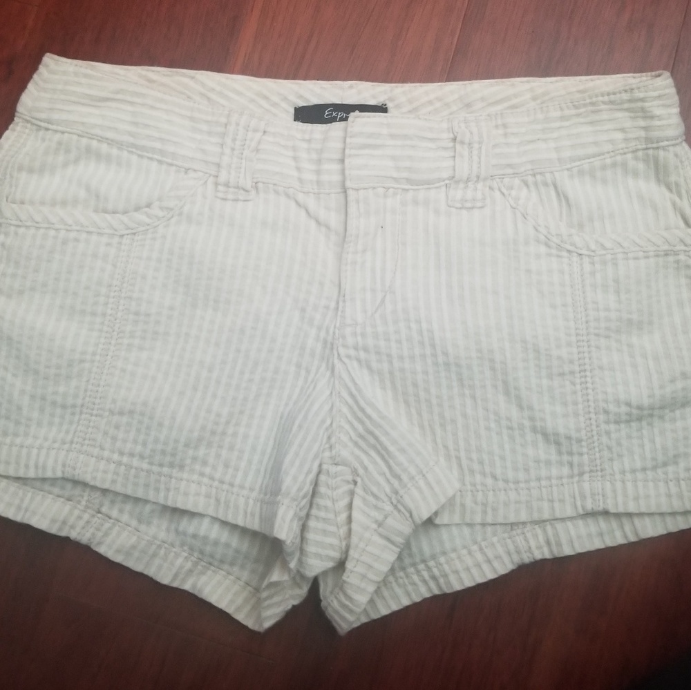 White and ivory striped shorts